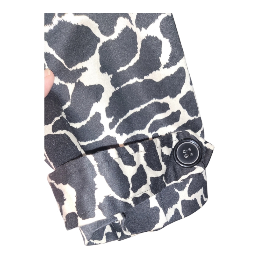 Black & White Talie short trench - Picture 3 of 3